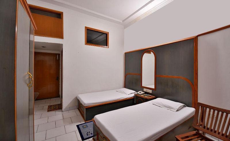 Hotel Sahil Palace Rupnagar  Екстериор снимка