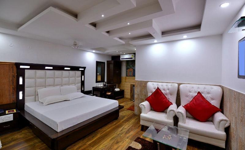 Hotel Sahil Palace Rupnagar  Екстериор снимка